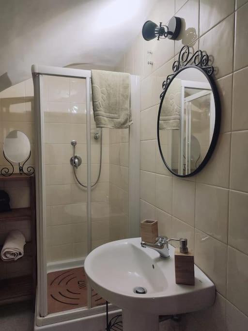 Casa Marcellino - Centro Storico Apartment Genoa Ngoại thất bức ảnh